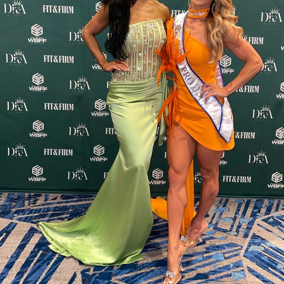 Walone Asymmetrical Embroidered Corset with Lime Satin Skirt - Picture 2 of 3